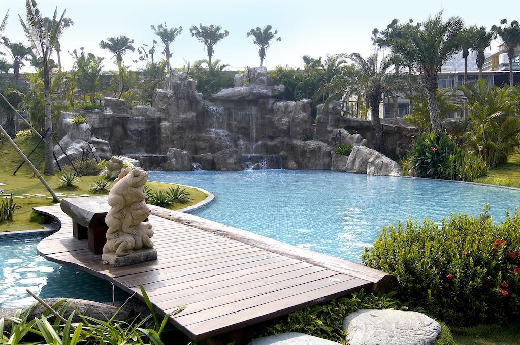 Queena Plaza Hotel Tainan Luaran gambar
