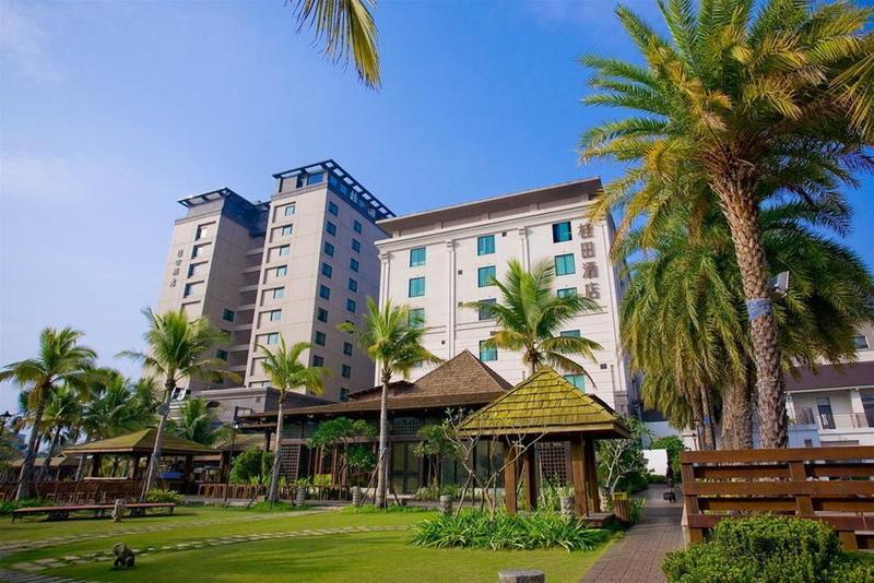 Queena Plaza Hotel Tainan Luaran gambar